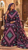 Meulfa thioup multicolore mauve de Mauritanie – assise